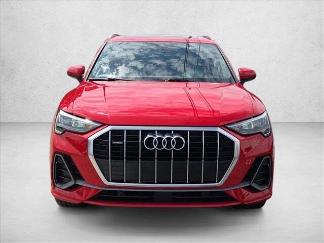 2022 Audi Q3