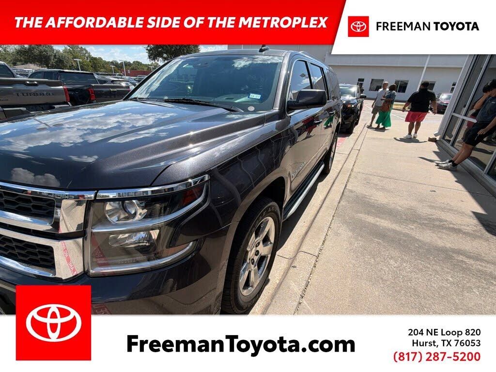 2016 CHEVROLET Suburban