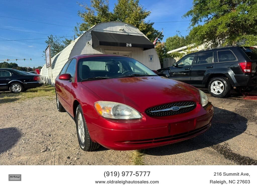 2002 FORD Taurus