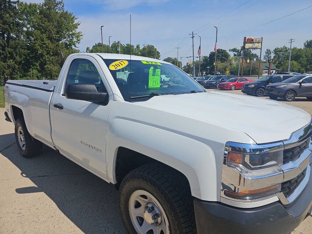 2017 CHEVROLET Silverado