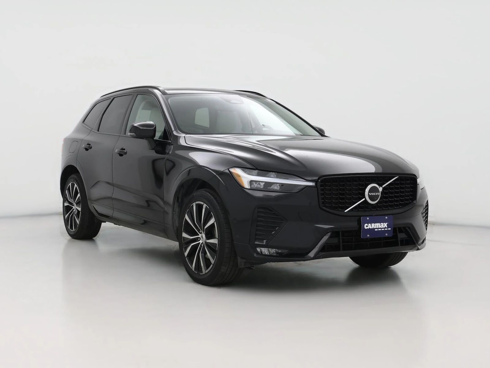 2023 VOLVO XC60