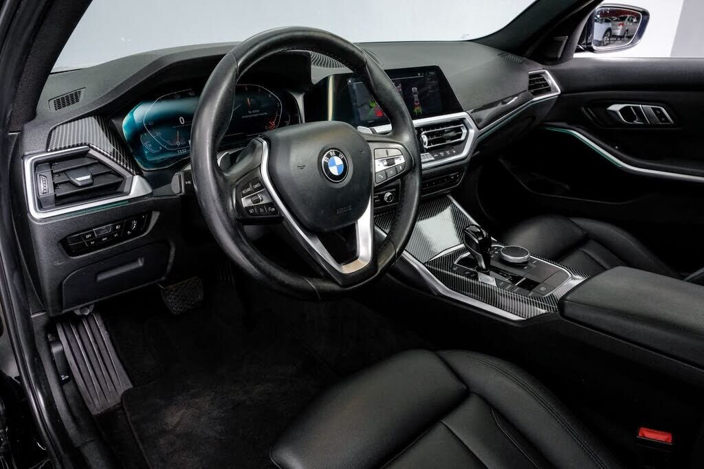 2019 BMW 330i