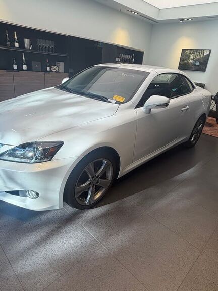 2014 Lexus IS