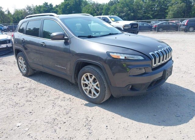 2017 JEEP Cherokee
