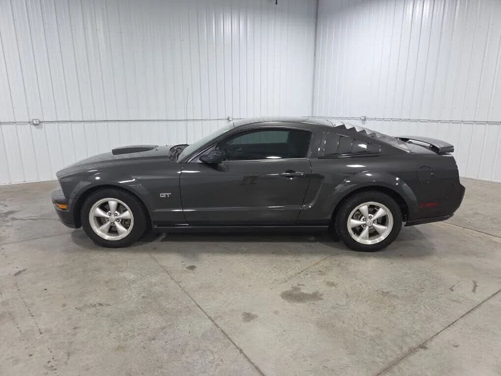 2008 FORD Mustang