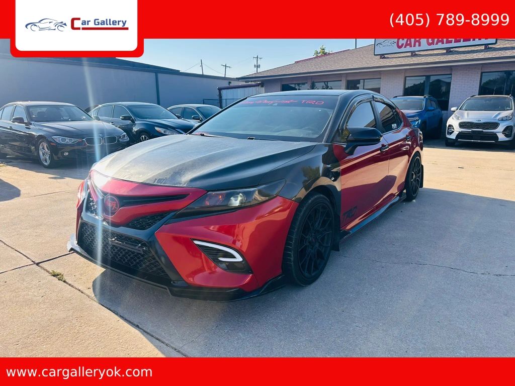 2020 TOYOTA Camry