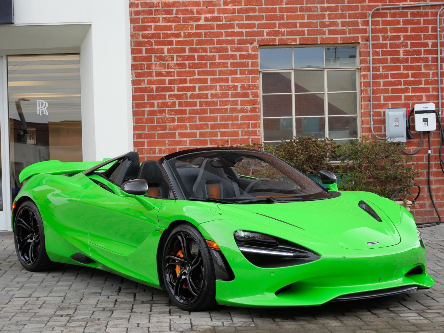 2024 MCLAREN 750S