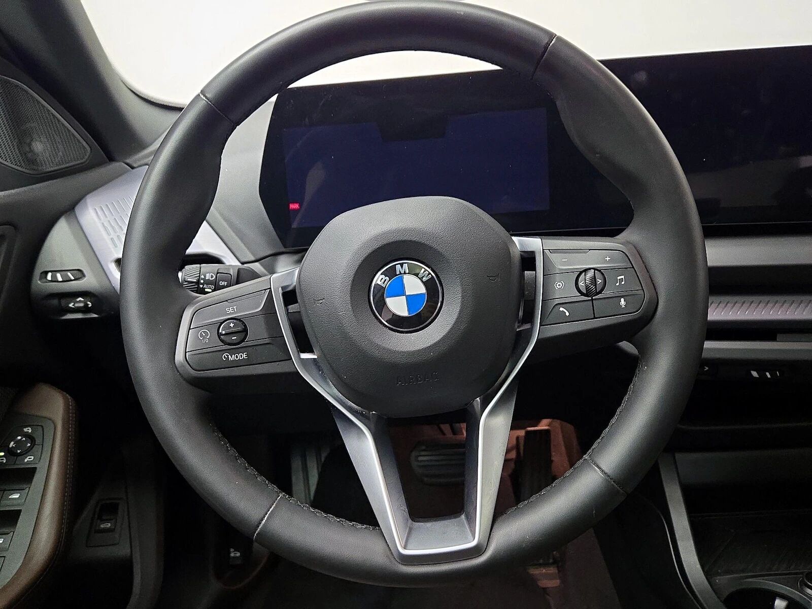 2025 BMW 228i