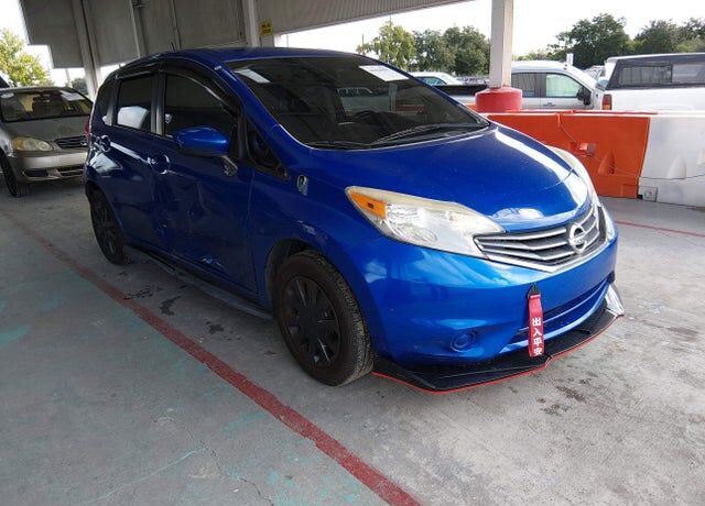 2016 NISSAN Versa