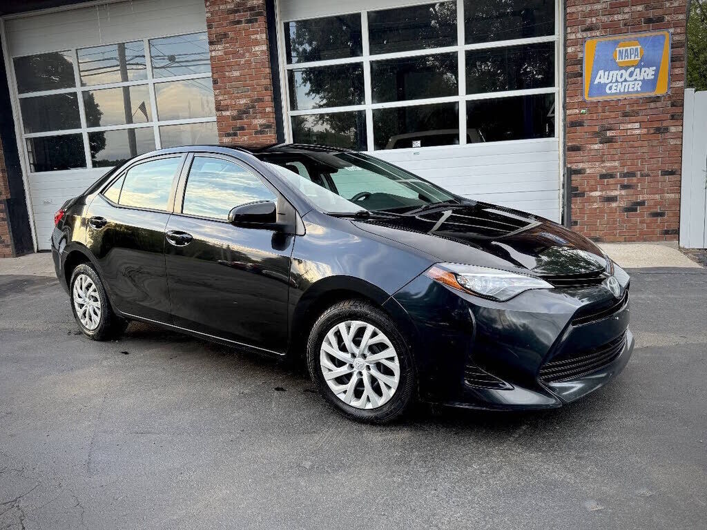 2017 TOYOTA Corolla
