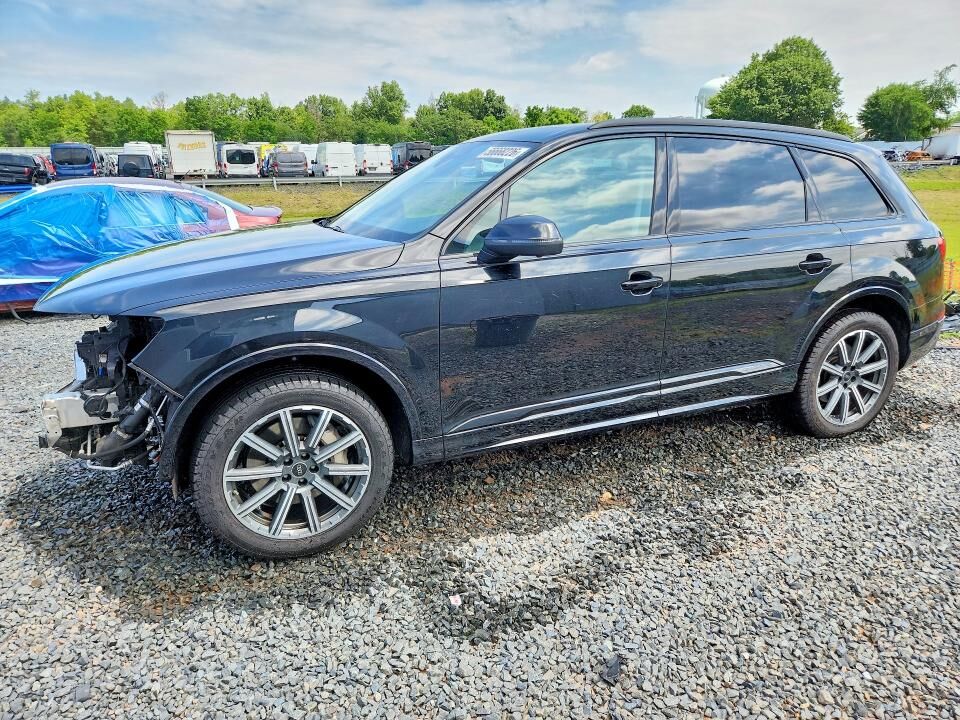 2022 AUDI Q7