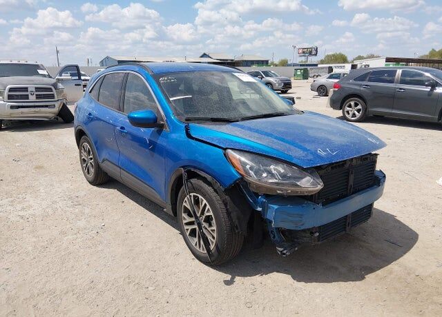 2020 FORD Escape
