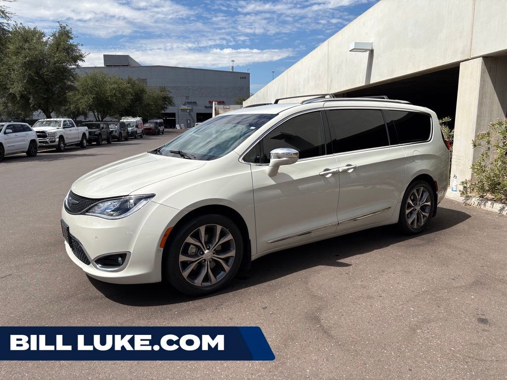 2017 CHRYSLER Pacifica