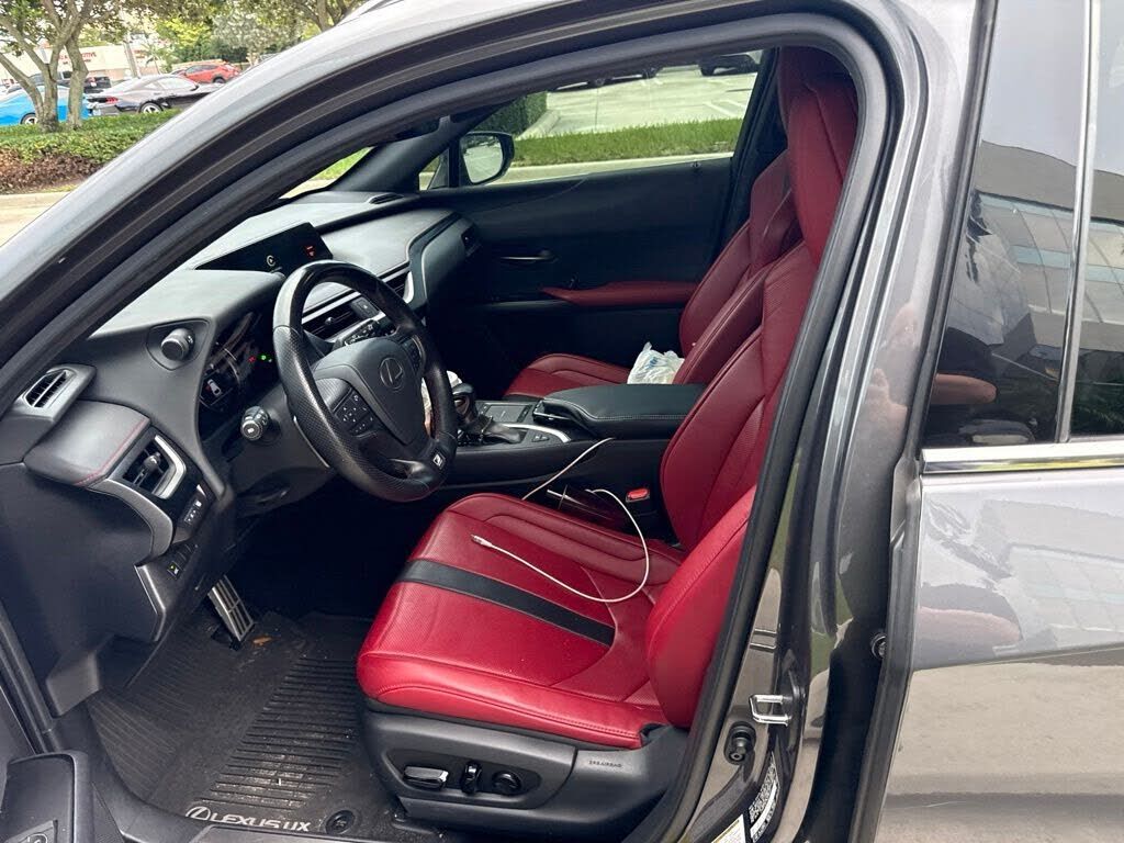 2022 Lexus UX
