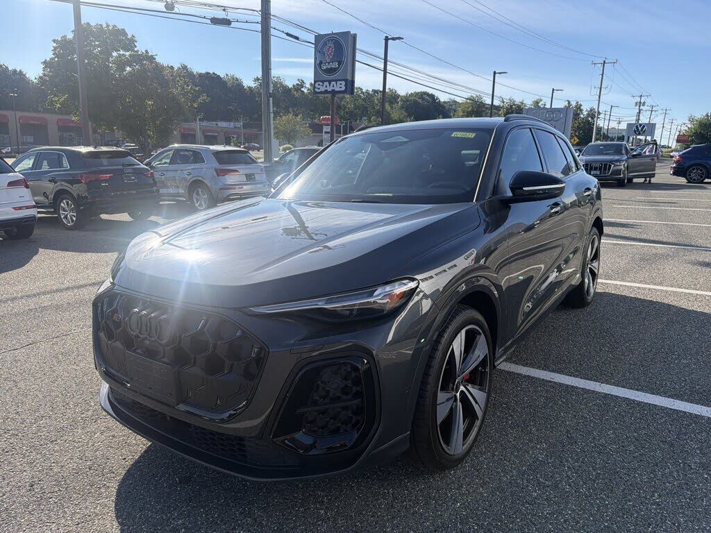 2025 Audi SQ5