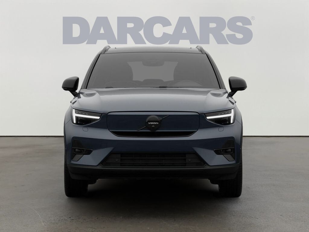 2026 VOLVO EX40