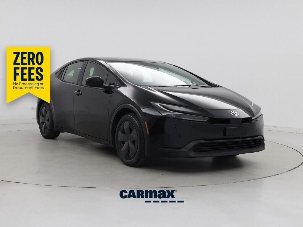 2025 TOYOTA PRIUS