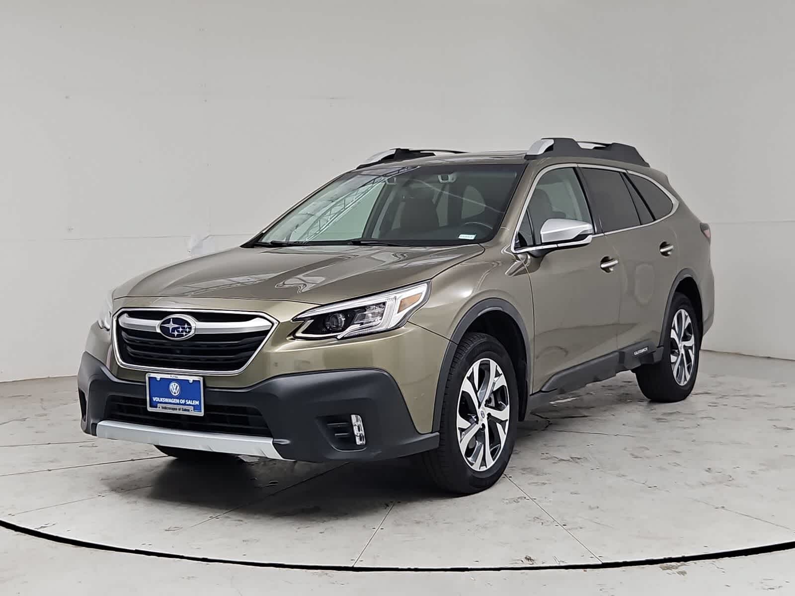2020 SUBARU Outback