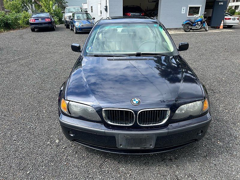2002 BMW 325xi