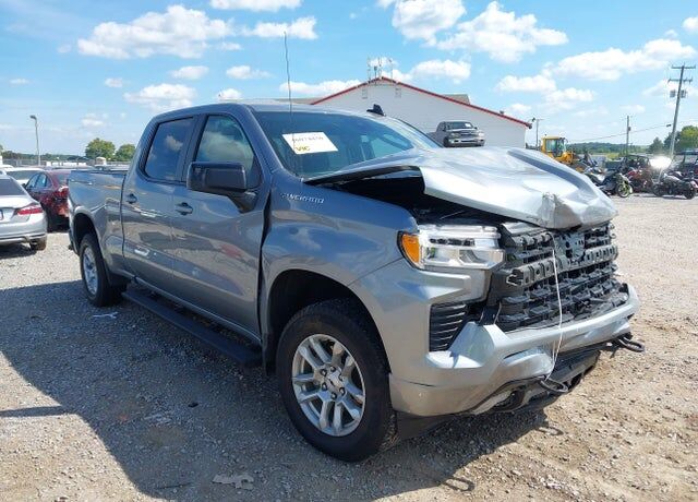 2024 CHEVROLET Silverado
