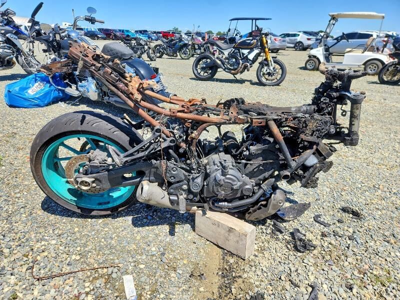 2022 YAMAHA MTN690
