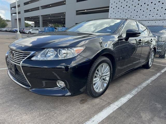 2014 LEXUS ES