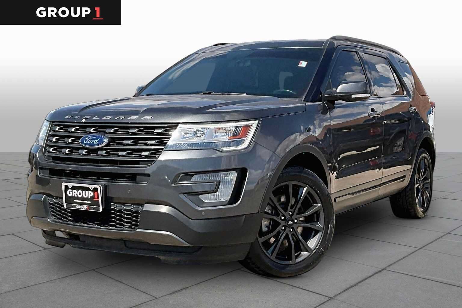 2017 FORD Explorer