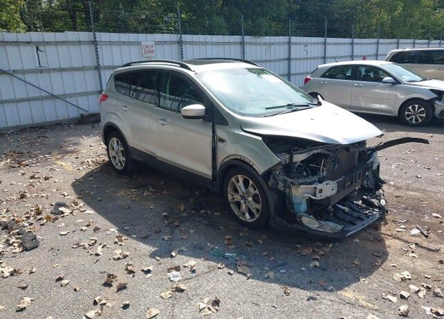 2013 FORD Escape