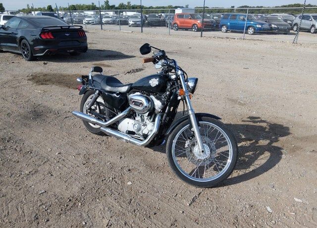2008 HARLEY DAVIDSON Sportster 883 Custom
