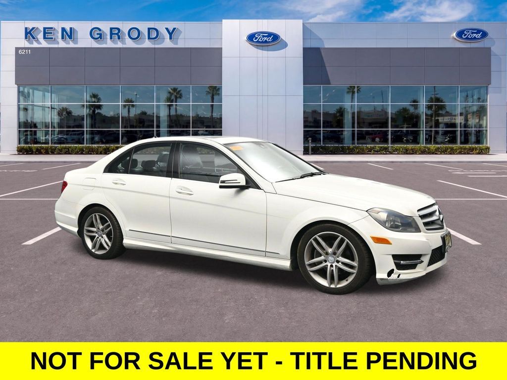 2012 MERCEDES-BENZ C-Class