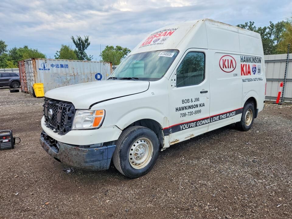 2016 NISSAN NV