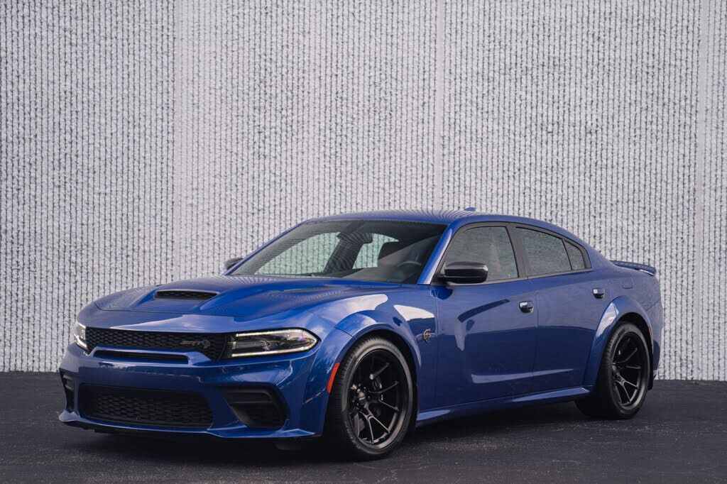 2021 DODGE Charger