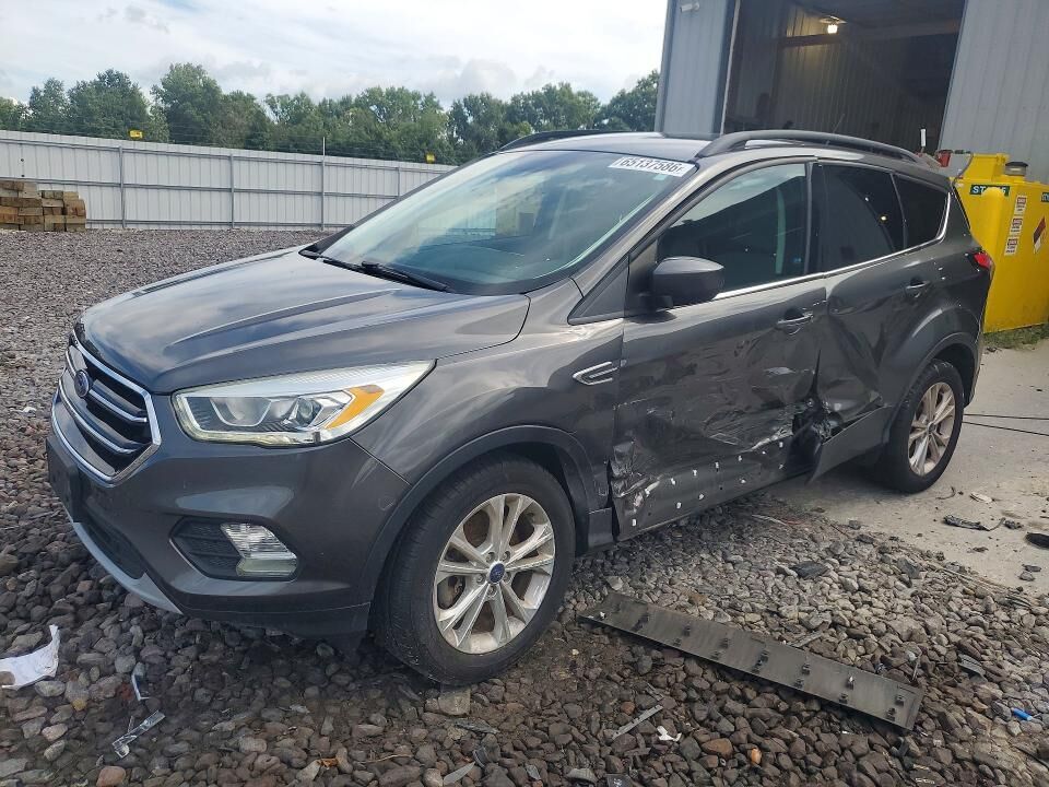 2017 FORD Escape