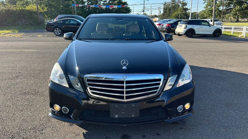 2010 Mercedes-Benz E-Class