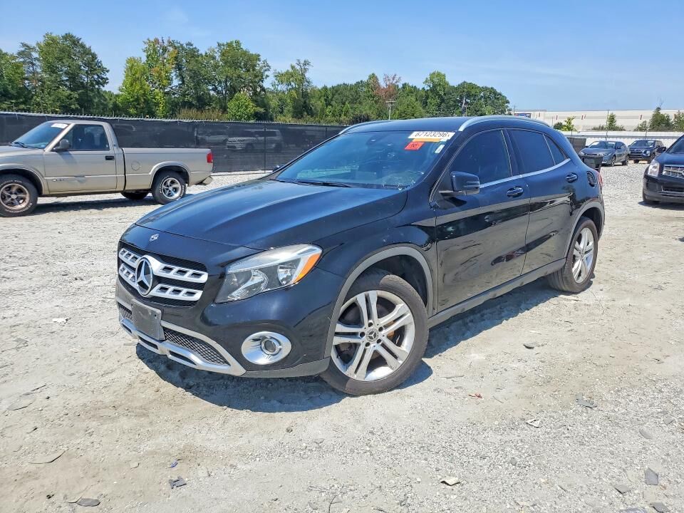 2018 MERCEDES-BENZ GLA-Class