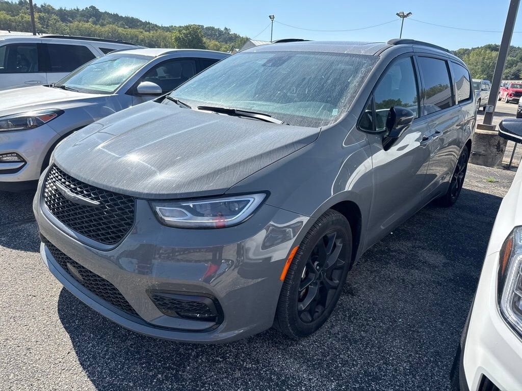 2025 CHRYSLER Pacifica