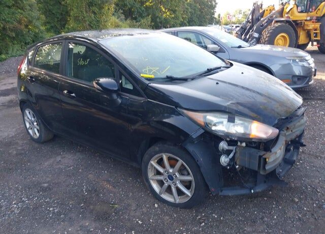 2016 FORD Fiesta