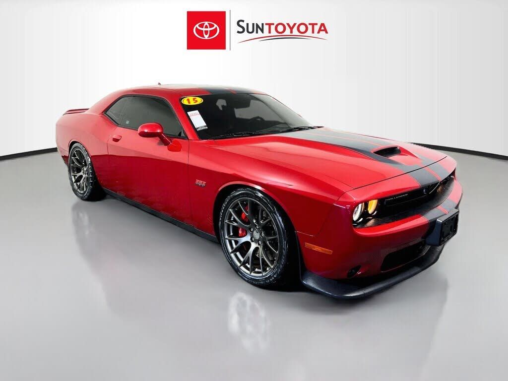 2015 DODGE Challenger