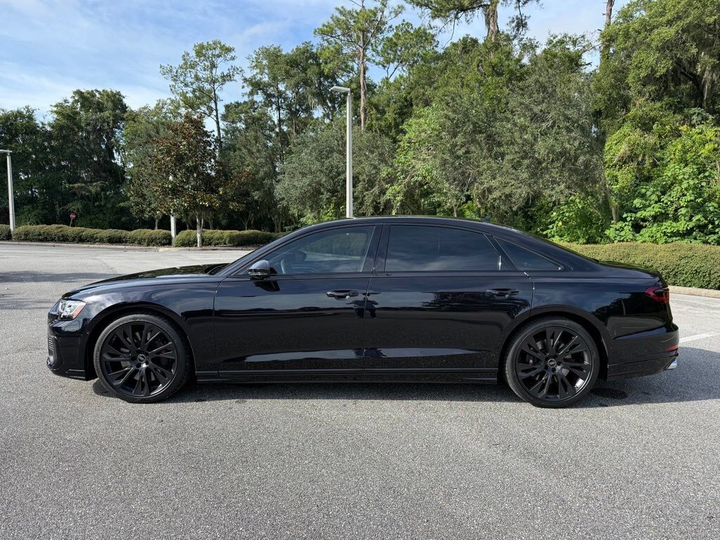 2025 Audi S8