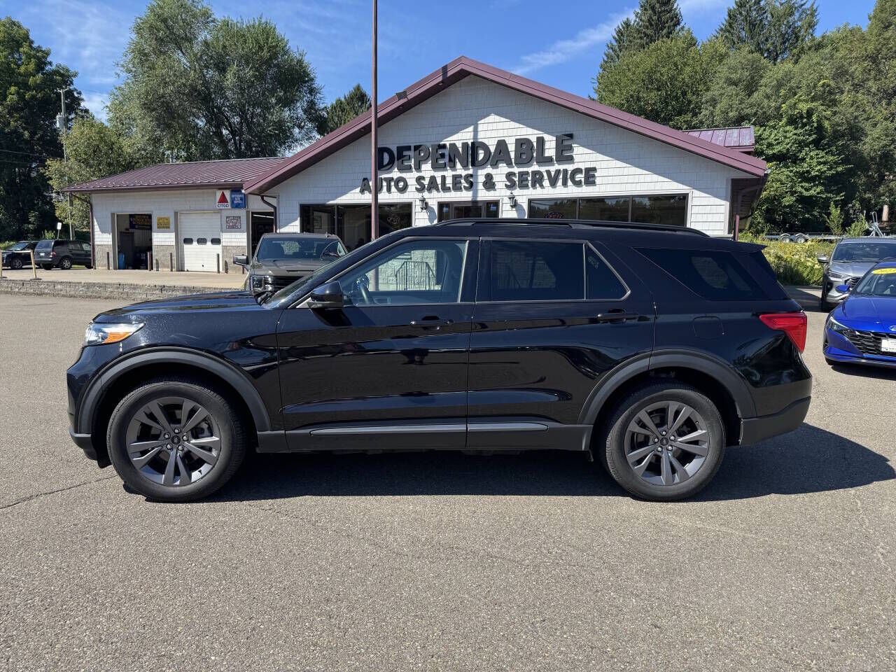 2023 FORD Explorer