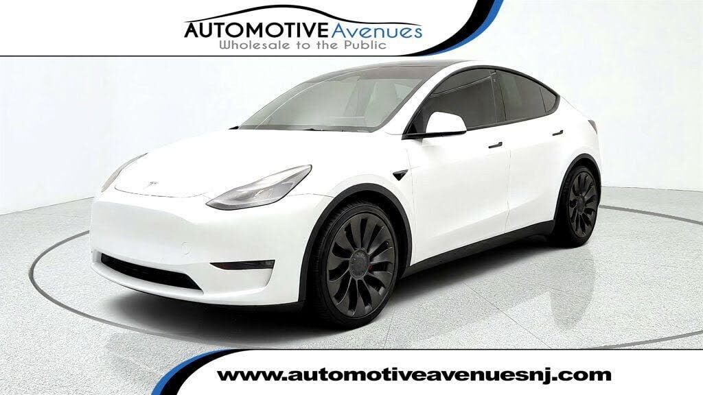 2022 TESLA Model Y