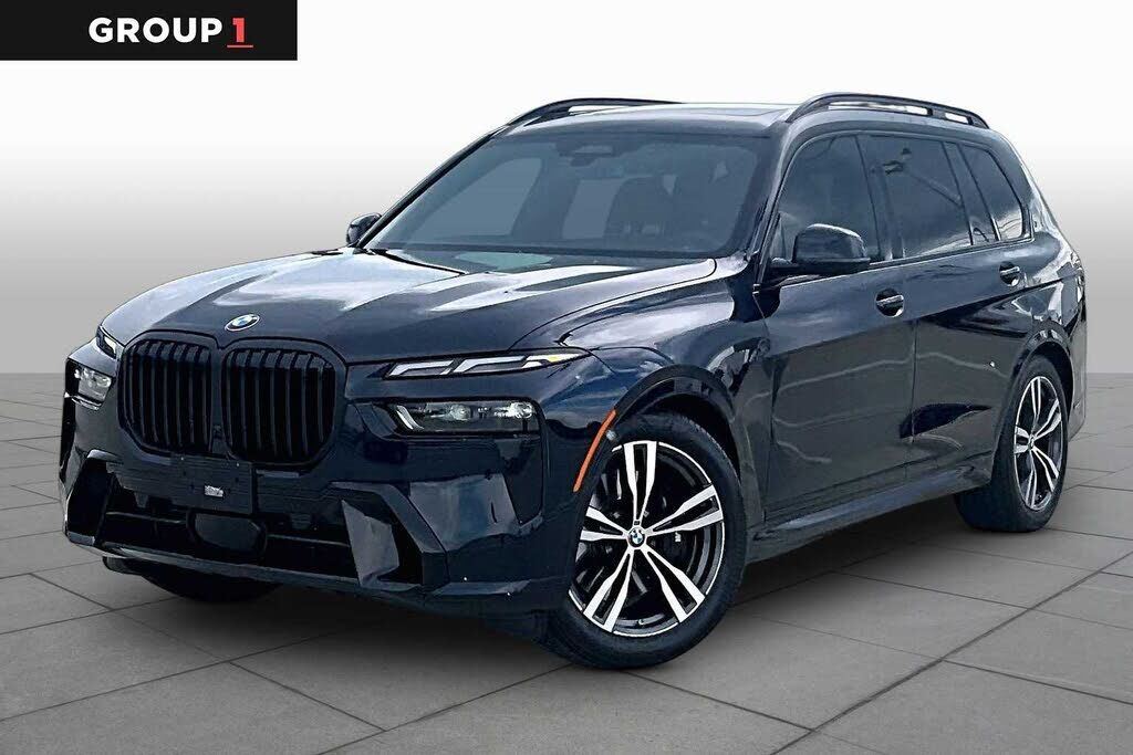 2025 BMW X7