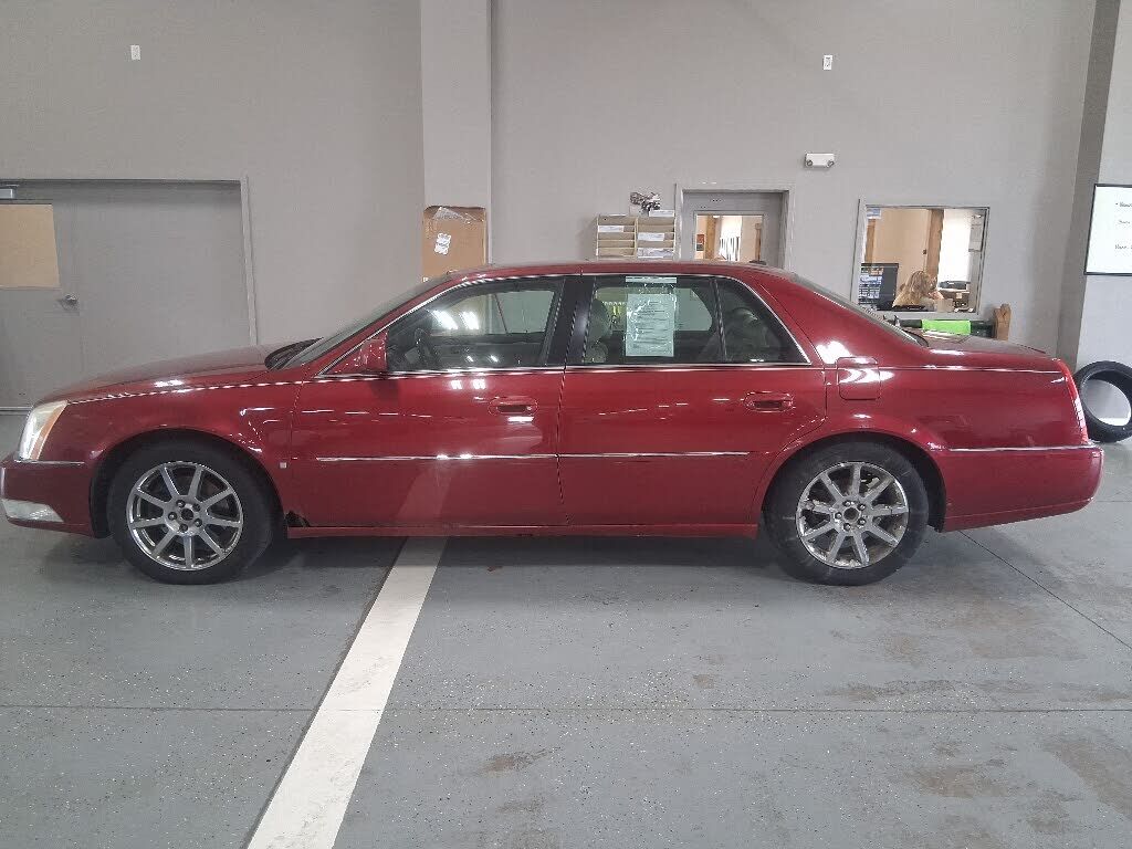 2008 CADILLAC DTS