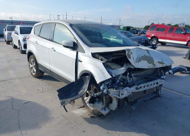 2016 FORD Escape