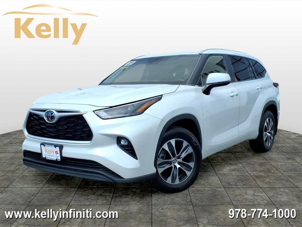 2023 TOYOTA Highlander