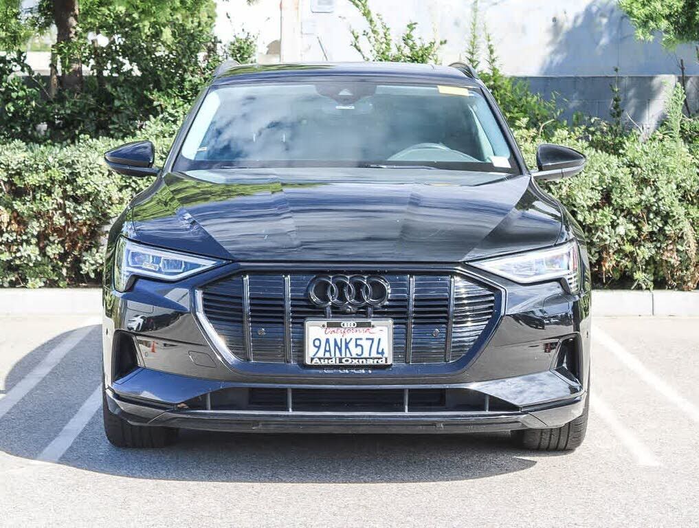 2022 Audi e-tron