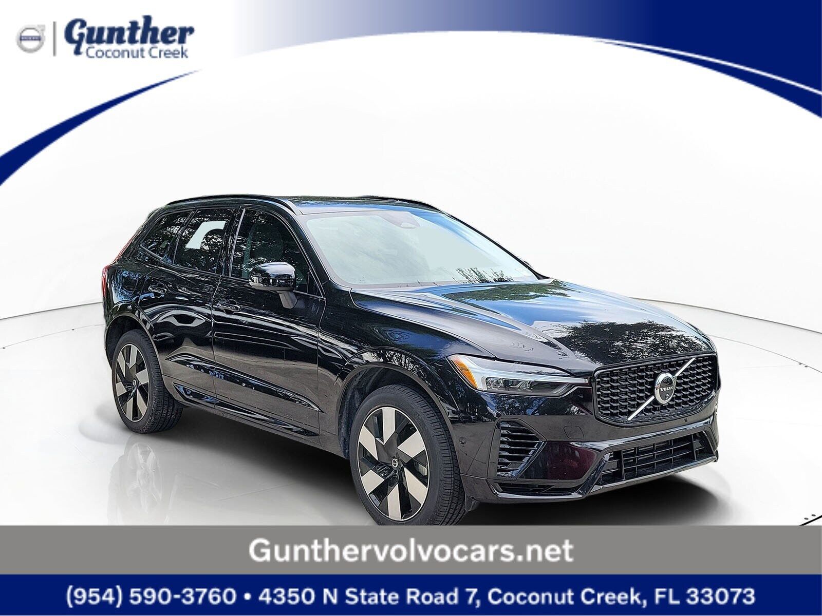 2025 VOLVO XC60