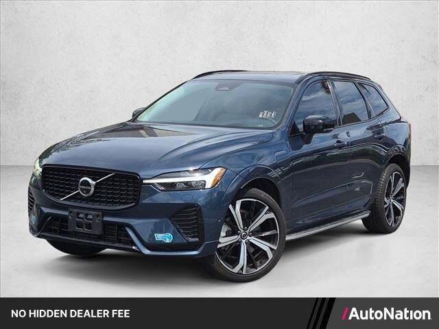 2025 VOLVO XC60