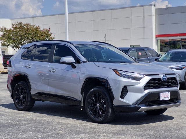2024 TOYOTA RAV4