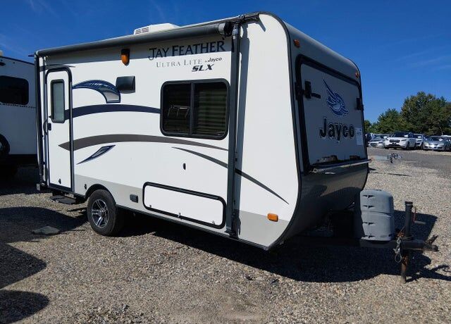 2015 JAYCO Hybrid Trailer